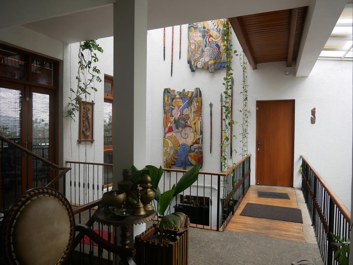Yoho Home Away Home Kandy Buitenkant foto