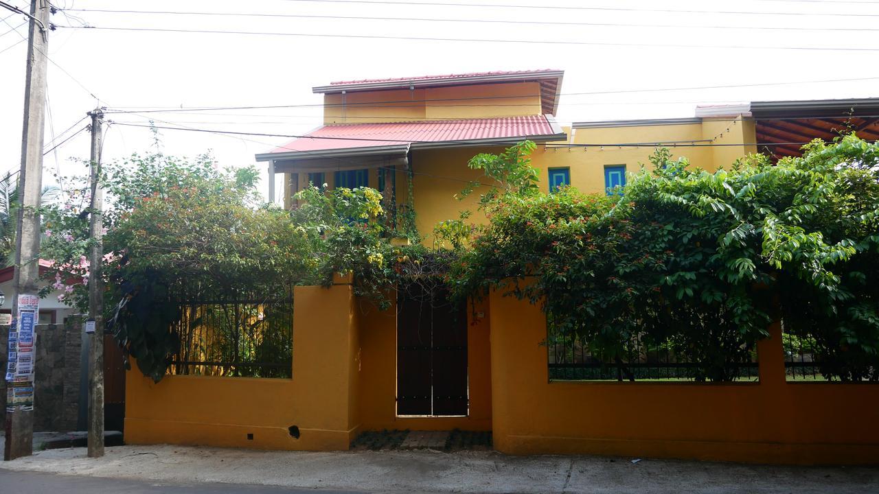 Yoho Home Away Home Kandy Buitenkant foto