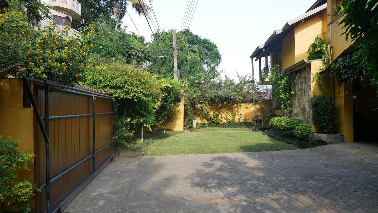 Yoho Home Away Home Kandy Buitenkant foto