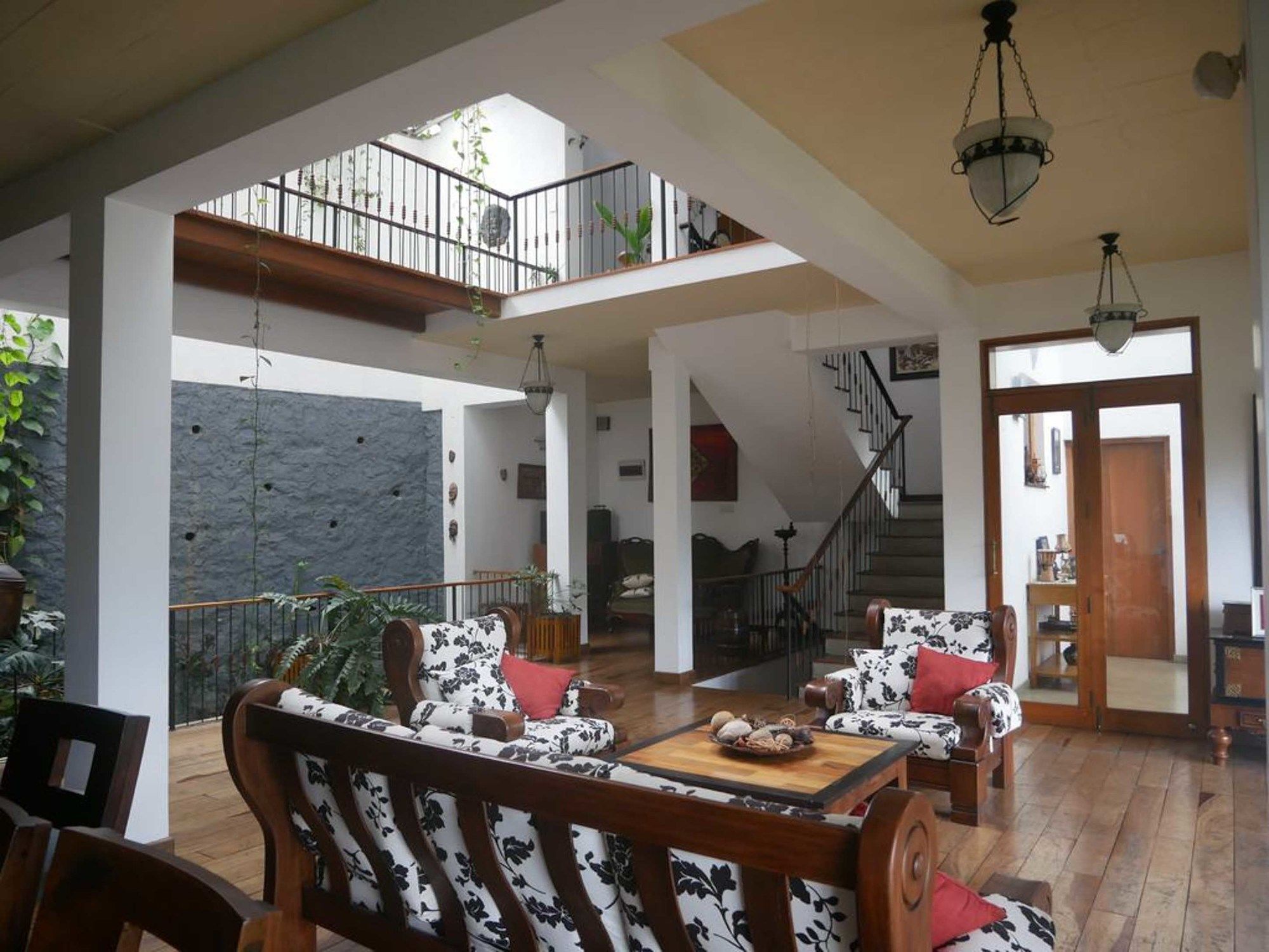 Yoho Home Away Home Kandy Buitenkant foto